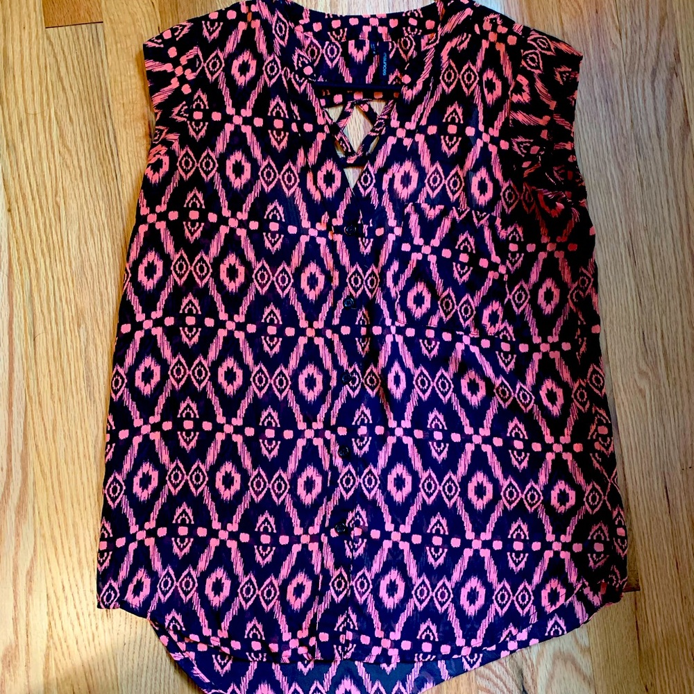 Fun print, open- back sheer blouse